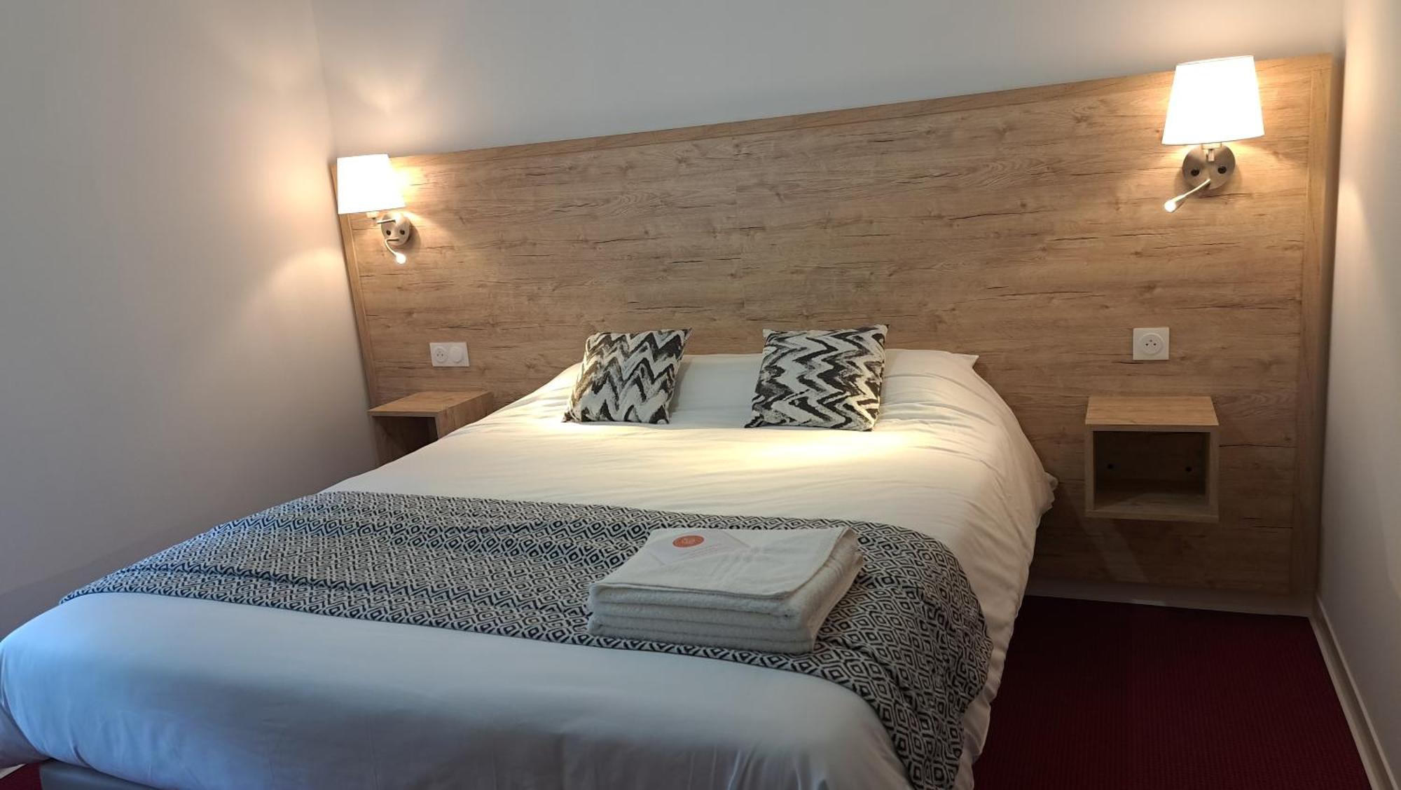 Hotel Abor Saint-Pierre-du-Mont  Buitenkant foto