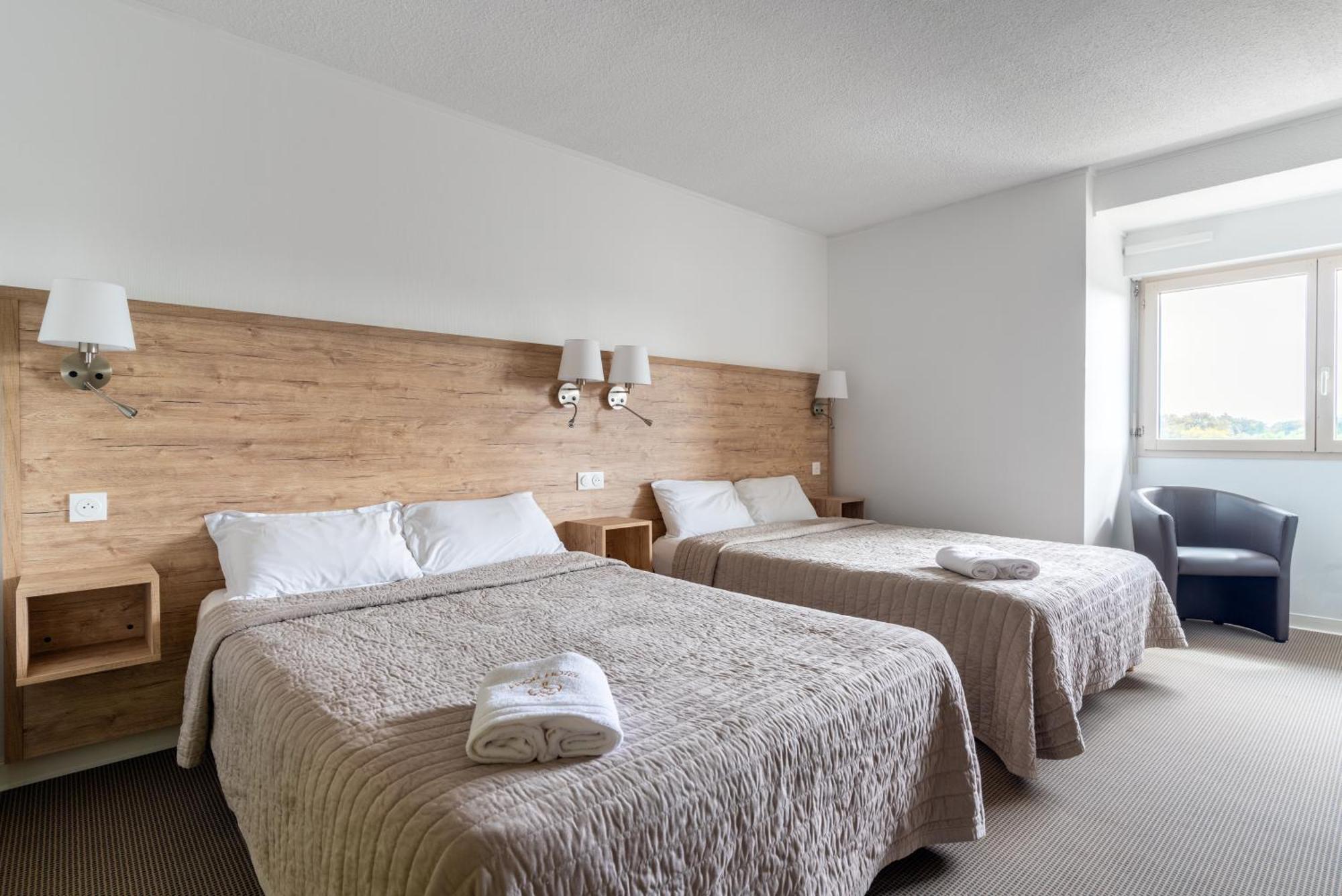 Hotel Abor Saint-Pierre-du-Mont  Buitenkant foto